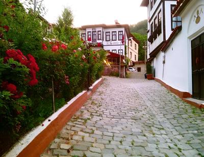 Haci Abdullahlar Konagi