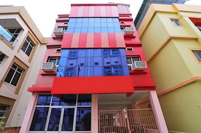 OYO 9090 Hotel Royal Annex
