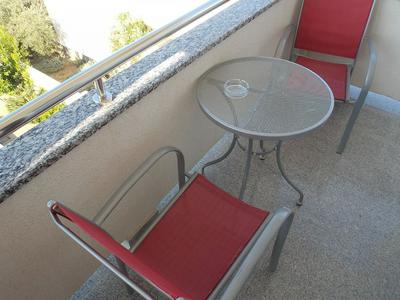 Markle - Swimming Pool and Sunbeds - A3
