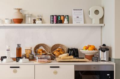 Hôtel Cloître - Entrée autonome, réception en ligne - Encore Mieux