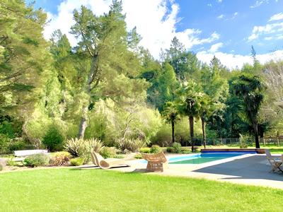 Zegarra Estate