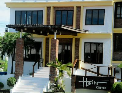 Mango Valley Hotel 1