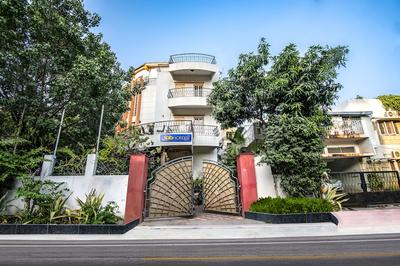 FabHotel Yesmark Begumpet