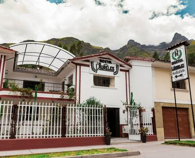 Hotel Los Laureles