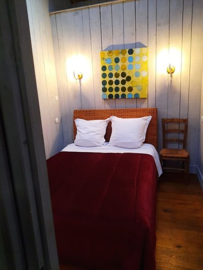 Chateau Sainte Cecile