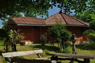 Baandin Huaiphung Resort