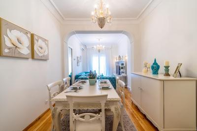 Acropolis Deluxe Apt Must