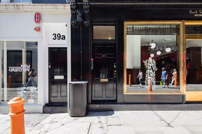 Hausd - Floral Street