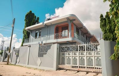 Royal Crown Kbg Hotel