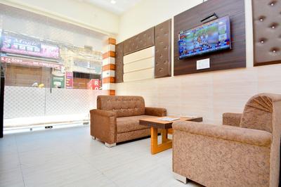 OYO 41151 Cj Cottage