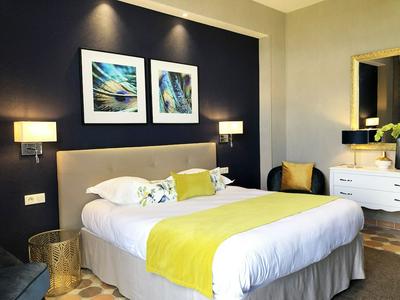 Hotel Les Suites - De Crécy