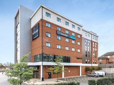 Travelodge Newcastle-under-Lyme Central