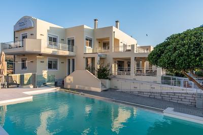 Almiriki Chios Rooms & Apartments