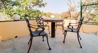 Fabhotel Royal Heritage