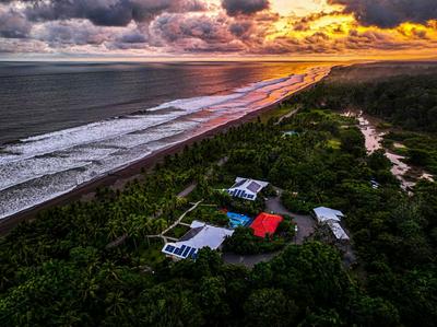 Hotel Cocomar Beachfront Hotel