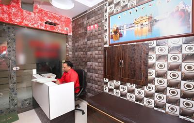 OYO 19565 Hotel Galaxy