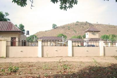 Mat Maris Luxury Hotels