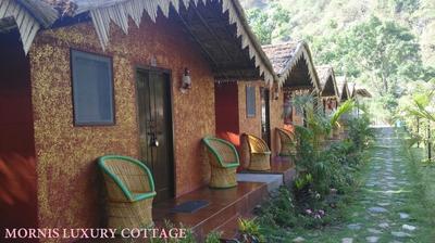 Mornis Camp and Resort