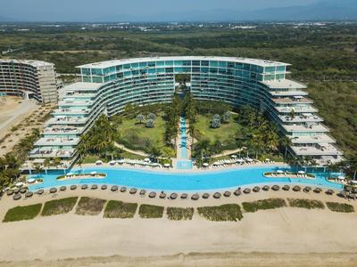 Península Beachfront Residences