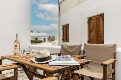 The Naxos Loft with view of the Castle