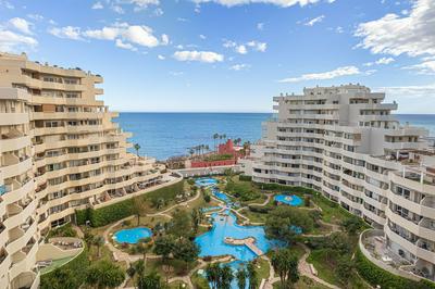 Benalbeach With Pools And Seaview