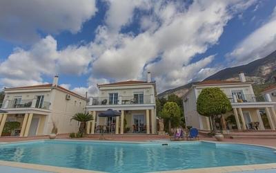 Garbis Villas
