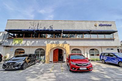 OYO Life 92630 Siliwangi Residence 63