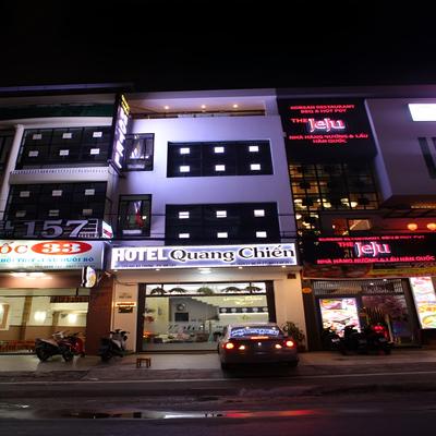 Quang Chien Hotel by Zuzu