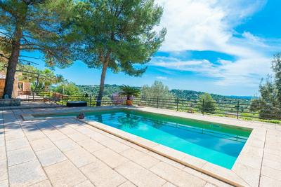 Es Pinar in Alar With 4 Bedrooms and 4 Bathrooms