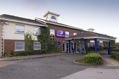 Premier Inn Rugby North - Newbold