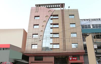 OYO 1671 Hotel Sundaram