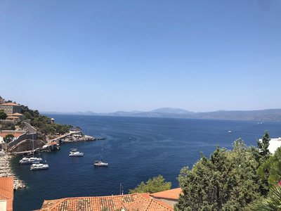 Villa Hydra Estrella