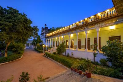 Neemrana's - Piramal Haveli