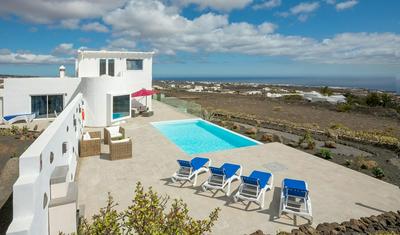 The View in T as With 4 Bedrooms and 4 Bathrooms