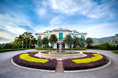 Chateau de Khaoyai Hotel & Resort