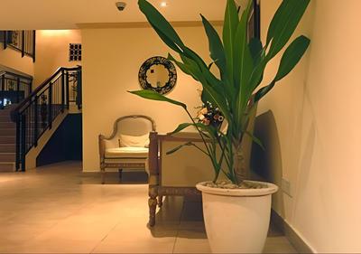 Z'Bass Hotel & Resort