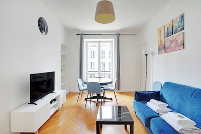 Superb Flat -2br/6p- Rue Reaumur/bonne-nouvelle