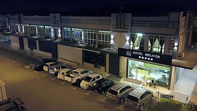 Capital O 90617 Hotel Meliden