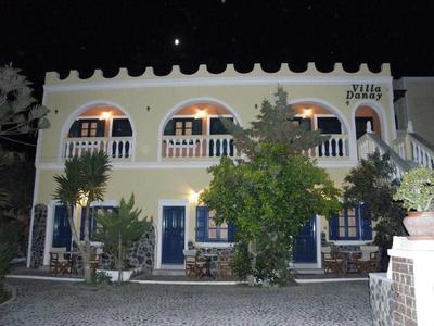 Danae Villa