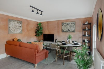 Kings Cross - Modern 2 Bedroom Apartments