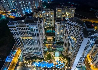 Odela Estella Riverside Luxury Vacation