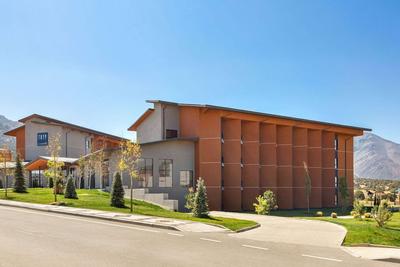 Tryp BY Wyndham Zomin