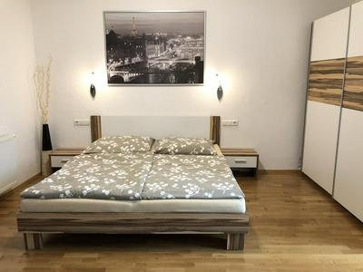 Apartsee
