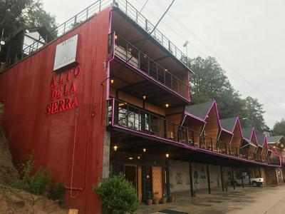 Hotel y Cabañas Alto de la Sierra