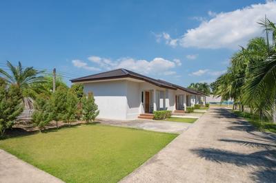 AKARD Private Villas Sattahip