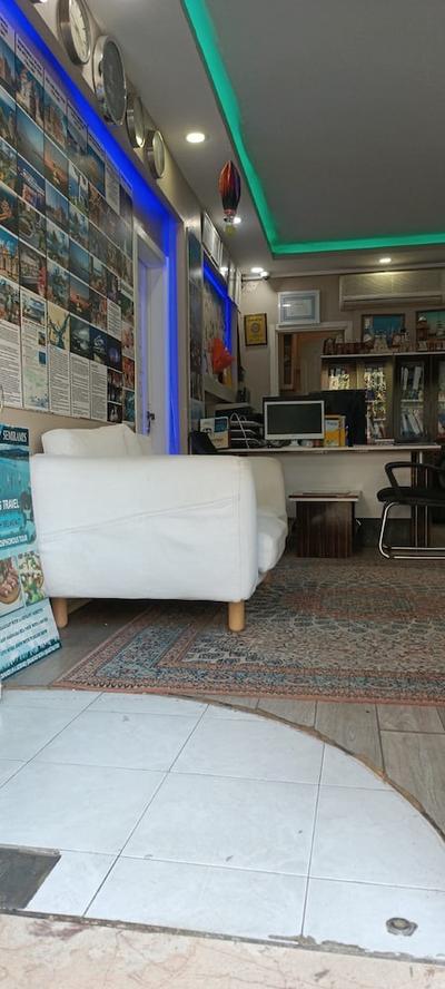 Armis Hostel