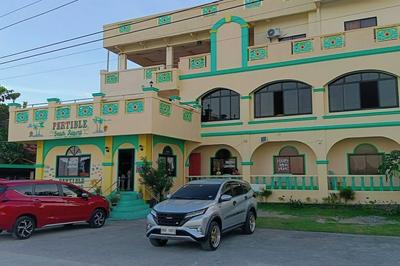 Pertible Beach Resort