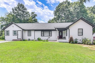 1 Mi to Dtwn Monroe: Family-friendly Duplex!