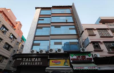 OYO 12503 Hotel Corner Point