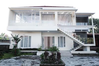 OYO 574 Heritage Hotel Boyolali